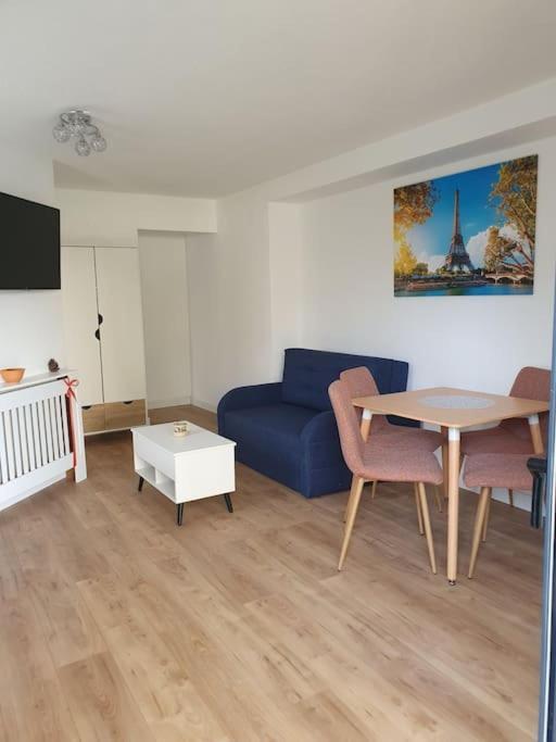 Studio Equipe Et Meuble St Cyprien سان سيبريان المظهر الخارجي الصورة